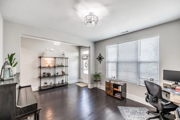 $699,900 | 1035 Nave Court, Nashville, TN 37214