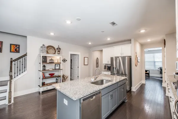 $699,900 | 1035 Nave Court, Nashville, TN 37214