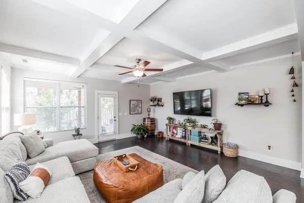 $699,900 | 1035 Nave Court, Nashville, TN 37214