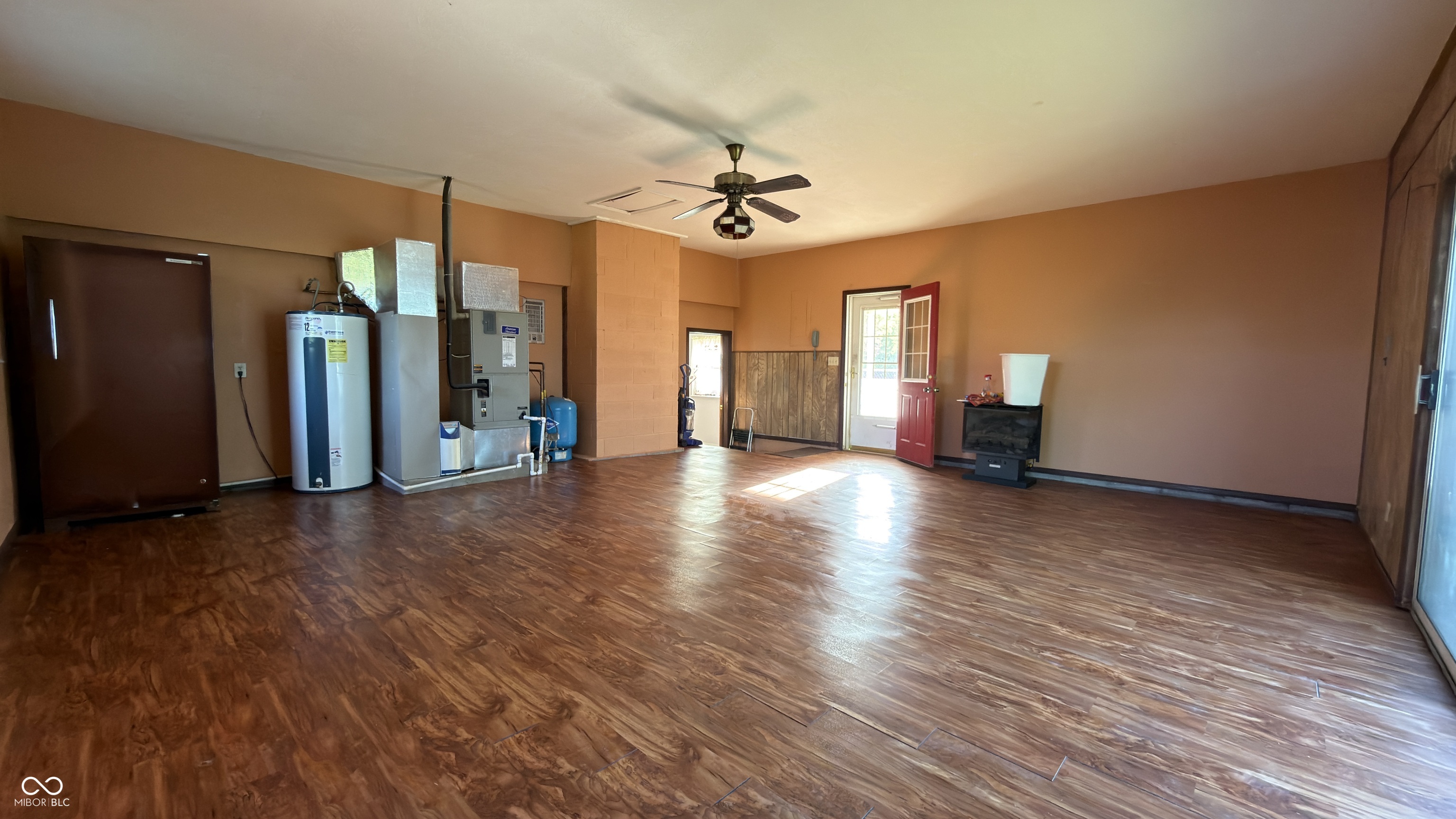 12296 Highway 63 Clinton, IN 47842 - Photo 10 of 39