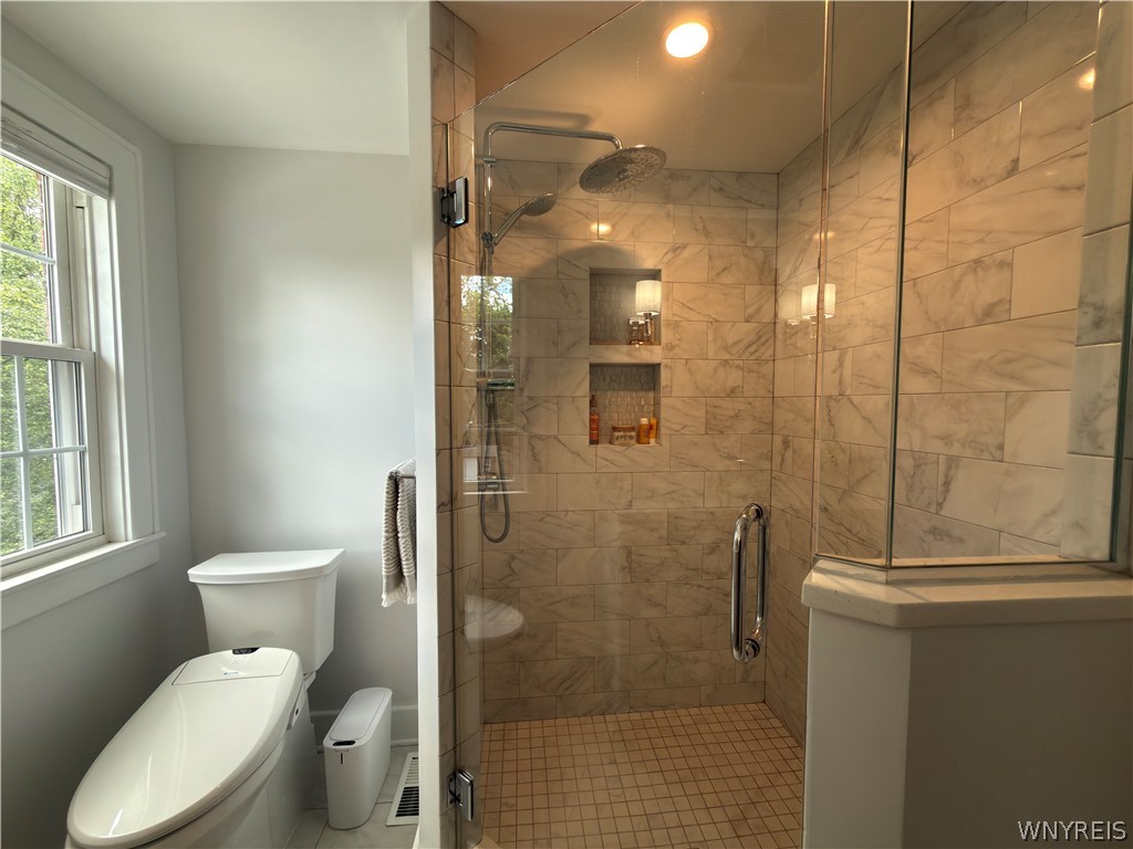 58 Amherstdale Road Amherst, NY 14226 - Photo 23 of 43