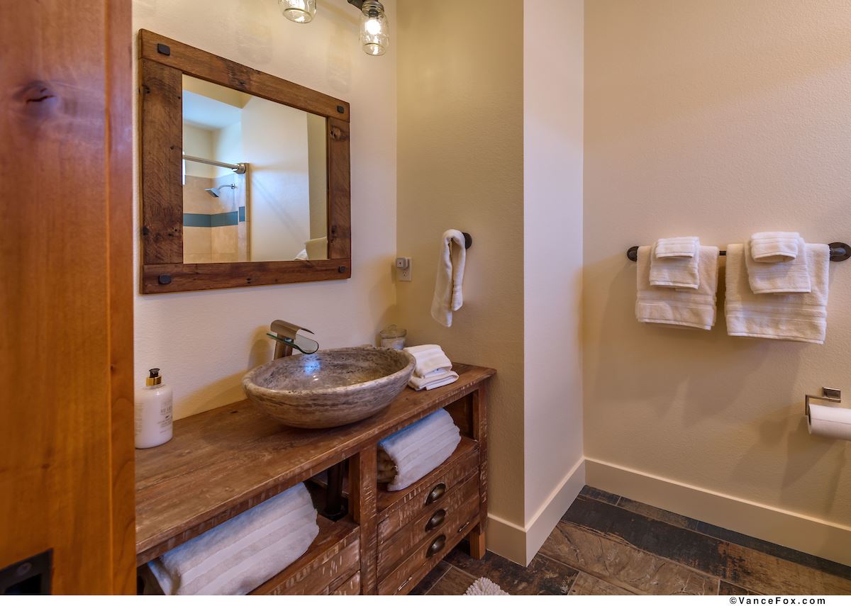 1776 Grouse Ridge Road Truckee, CA 96161 - Photo 16 of 18