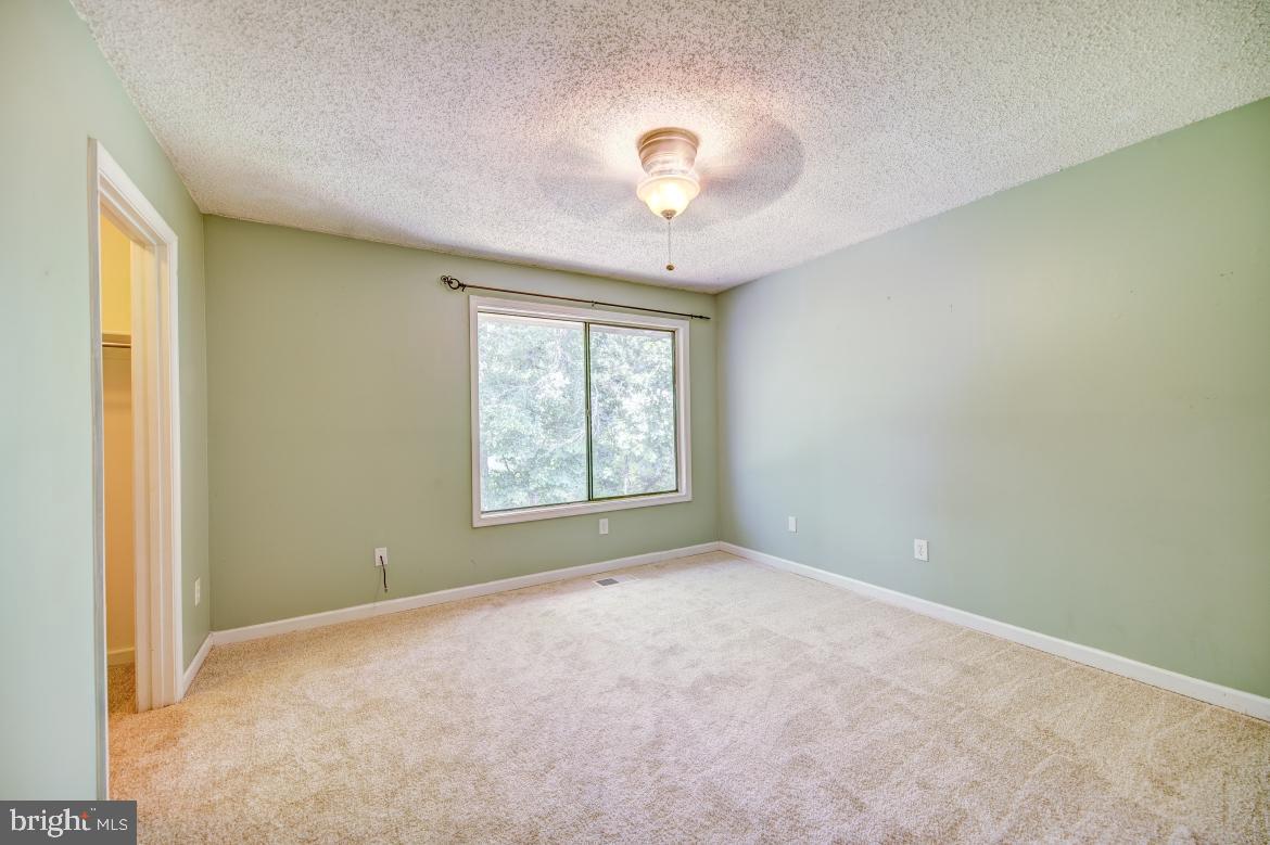 2309 Southgate Square Reston, VA 20191 - Photo 22 of 32