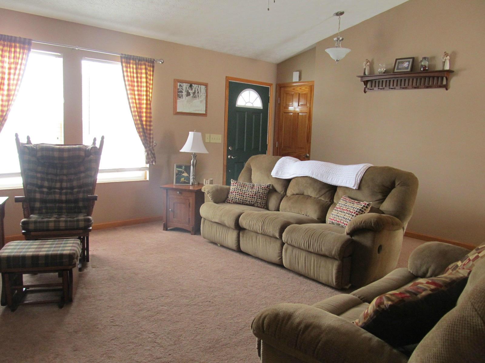 9540 Loop Road Millersport, OH 43046 - Photo 2 of 10