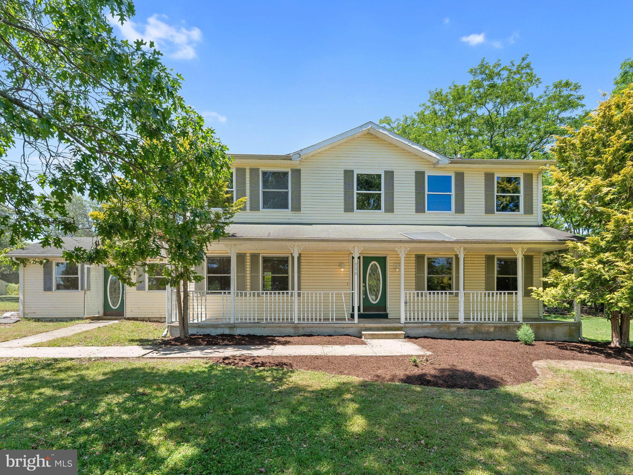 115 East Malaga Road Williamstown, NJ 08094 - Photo 2 of 39