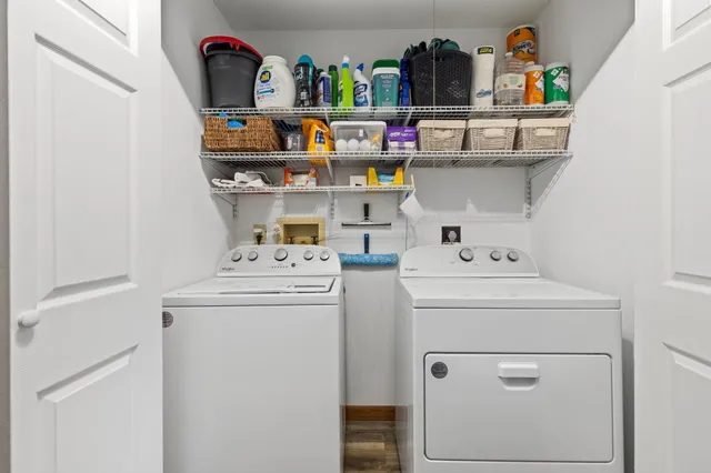 $190,000 | 3850 Plymouth Boulevard, Unit 223, Plymouth, MN 55446