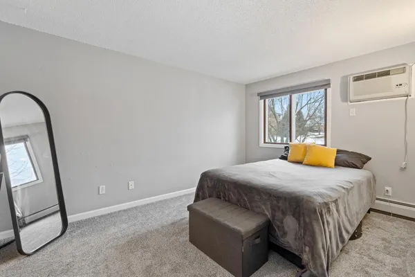 $184,900 | 3850 Plymouth Boulevard, Unit 223, Plymouth, MN 55446