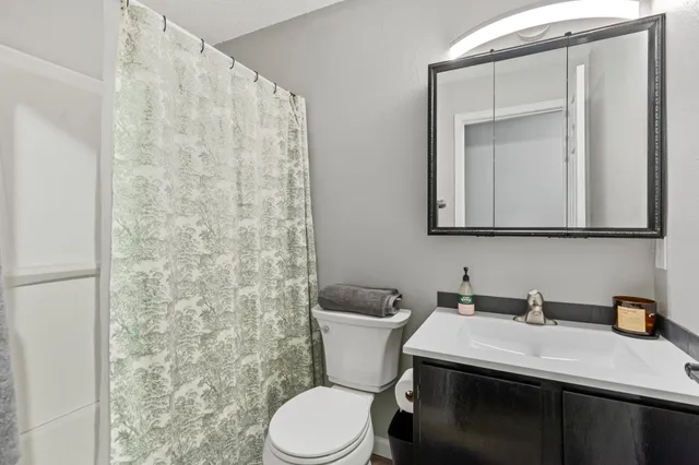 $190,000 | 3850 Plymouth Boulevard, Unit 223, Plymouth, MN 55446