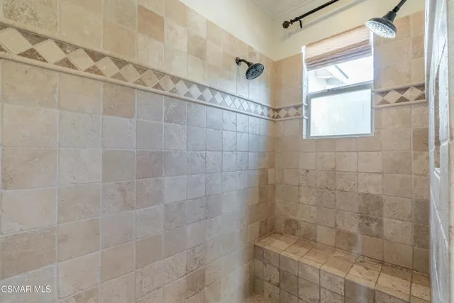 $2,195,000 | 483 Via Merla, Newbury Park, CA 91320