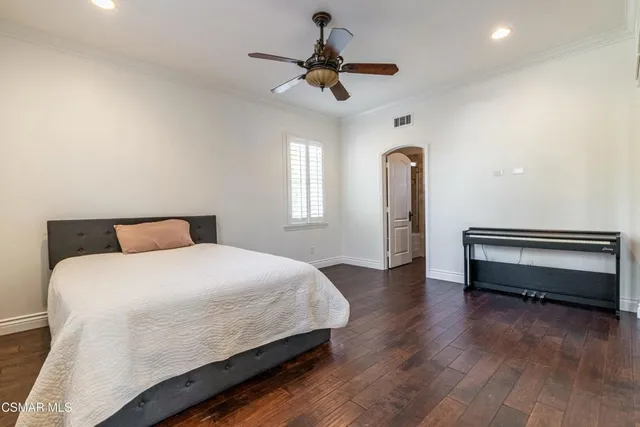 $2,195,000 | 483 Via Merla, Newbury Park, CA 91320