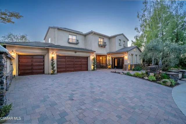 $2,195,000 | 483 Via Merla, Newbury Park, CA 91320