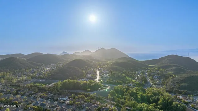 $2,195,000 | 483 Via Merla, Newbury Park, CA 91320