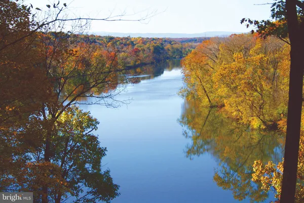 $294,999 | 59 Alpine Drive, Front Royal, VA 22630