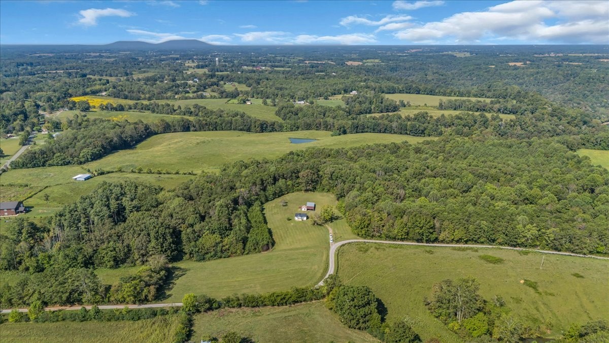 341 Rigsby Road Smithville, TN 37166 - Photo 26 of 34 a view of a city