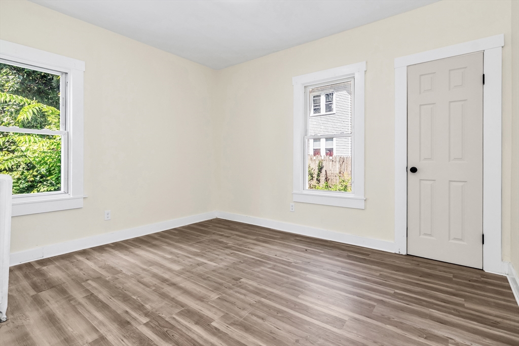 32-34 Vermont Street Springfield, MA 01108 - Photo 22 of 39 Gallery Image 22