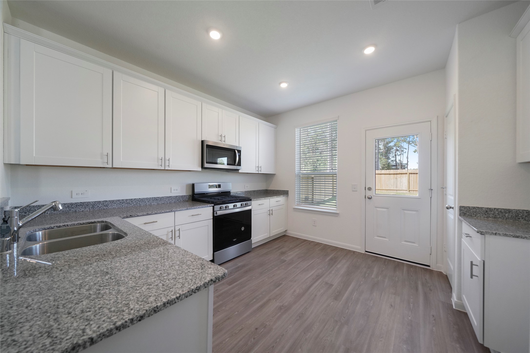 5703 Finely Run St Spring Spring, TX 77373 - Photo 11 of 25