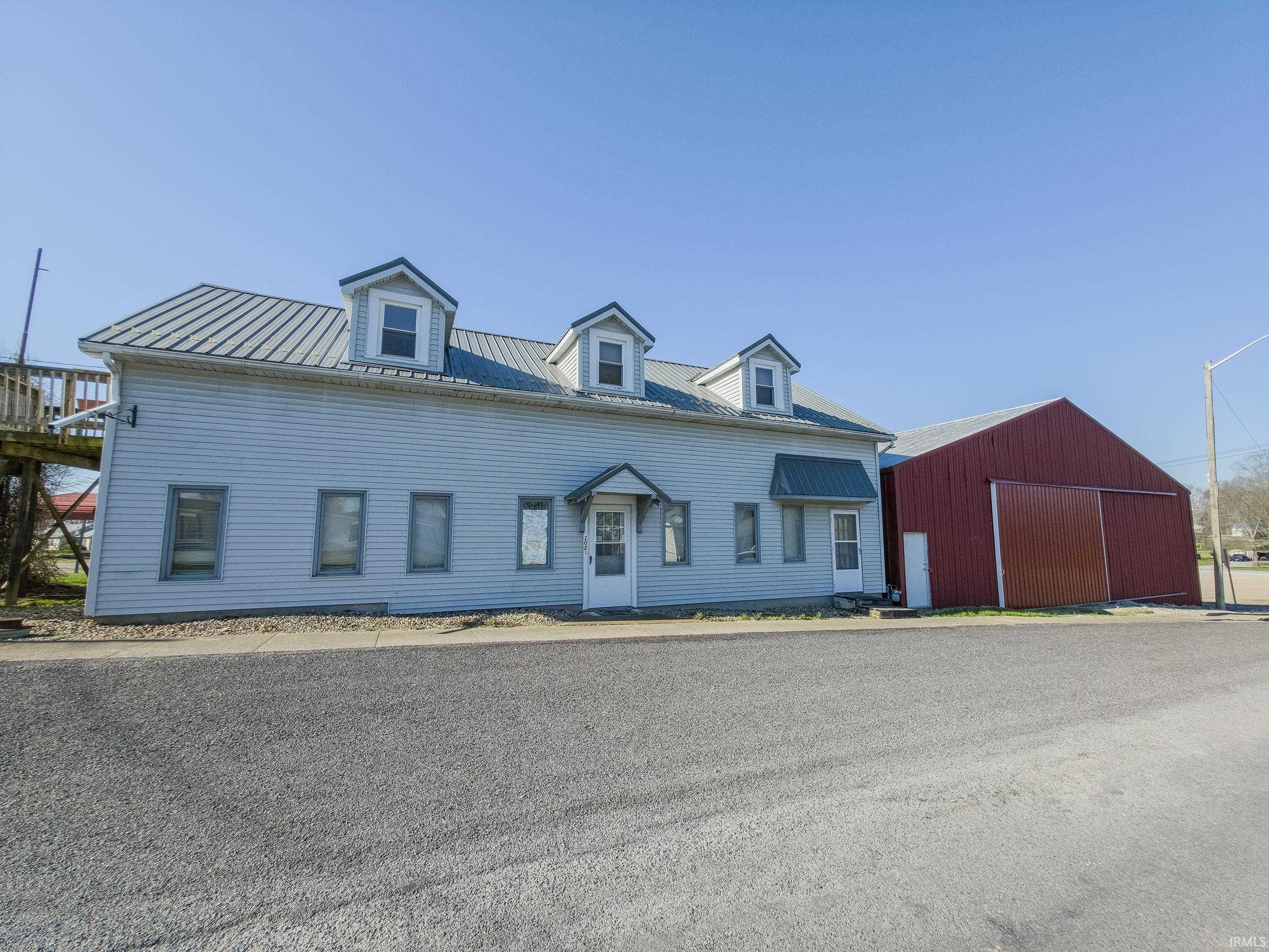 200 East Main Street Allendale, IL 62410 - Photo 1 of 32