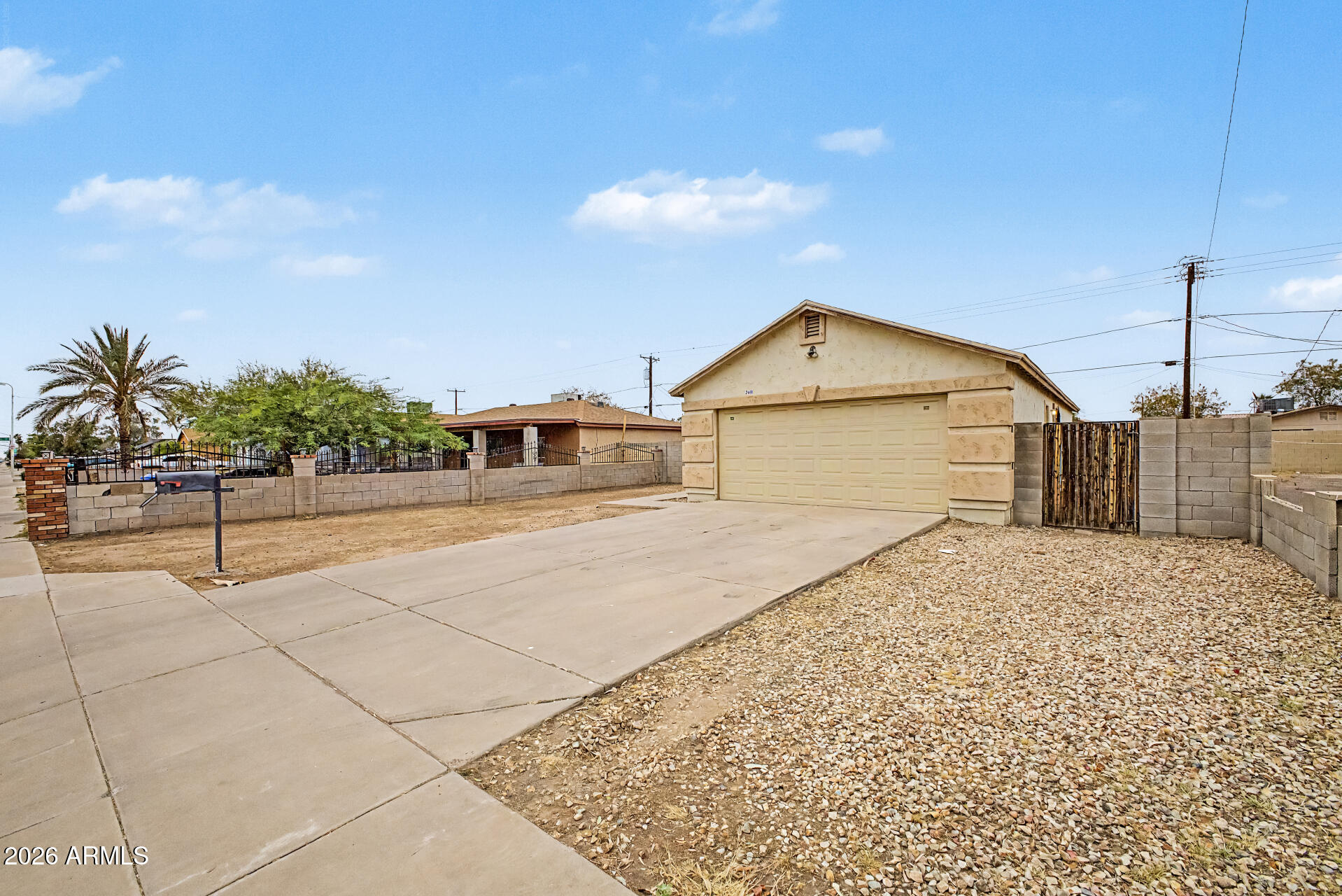 2434 East Roeser Road Phoenix, AZ 85040 - Photo 27 of 32 04 Roeser