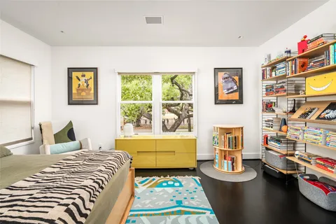 $2,650,000 | 2035 South Boulevard, Houston, TX 77098