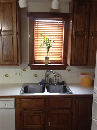 20 Ash Street Clinton, MA 01510 - Photo 7 of 26 Gallery Image 7