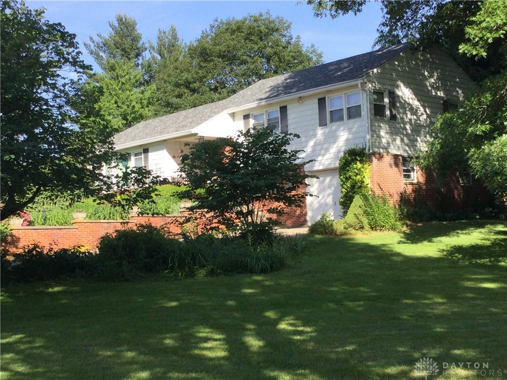 3300 Calumet Road Ludlow Falls, OH 45339 - Photo 3 of 60 Gallery Image 3