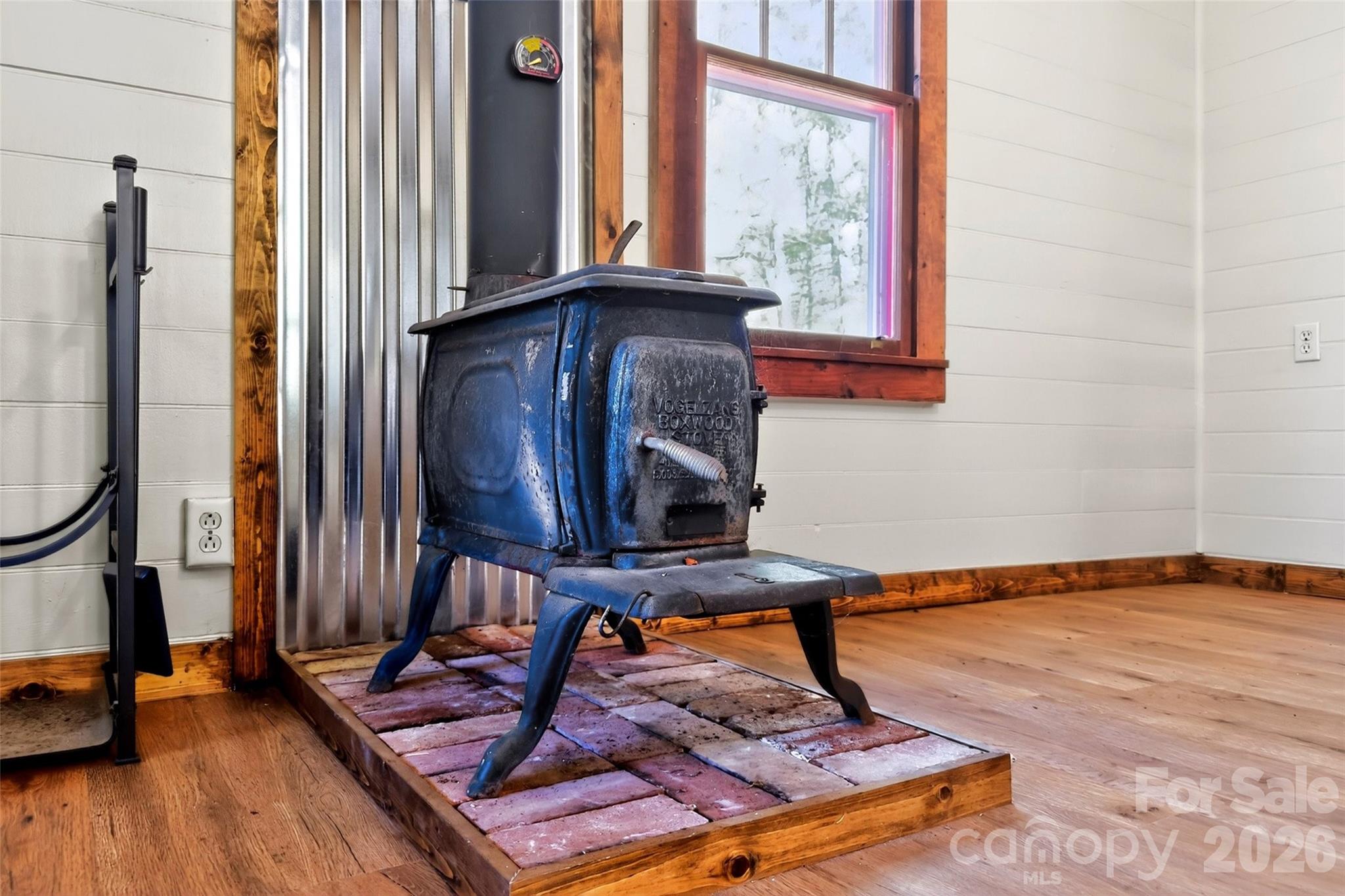 488 Cad Campbell Road Bakersville, NC 28705 - Photo 11 of 39