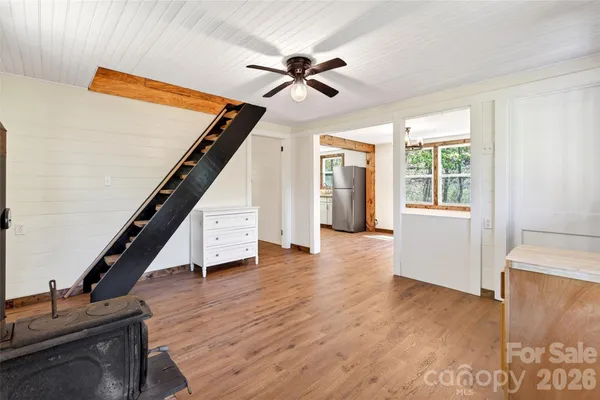 $375,000 | 488 Cad Campbell Road, Bakersville, NC 28705