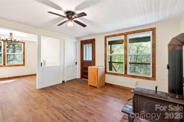$375,000 | 488 Cad Campbell Road, Bakersville, NC 28705