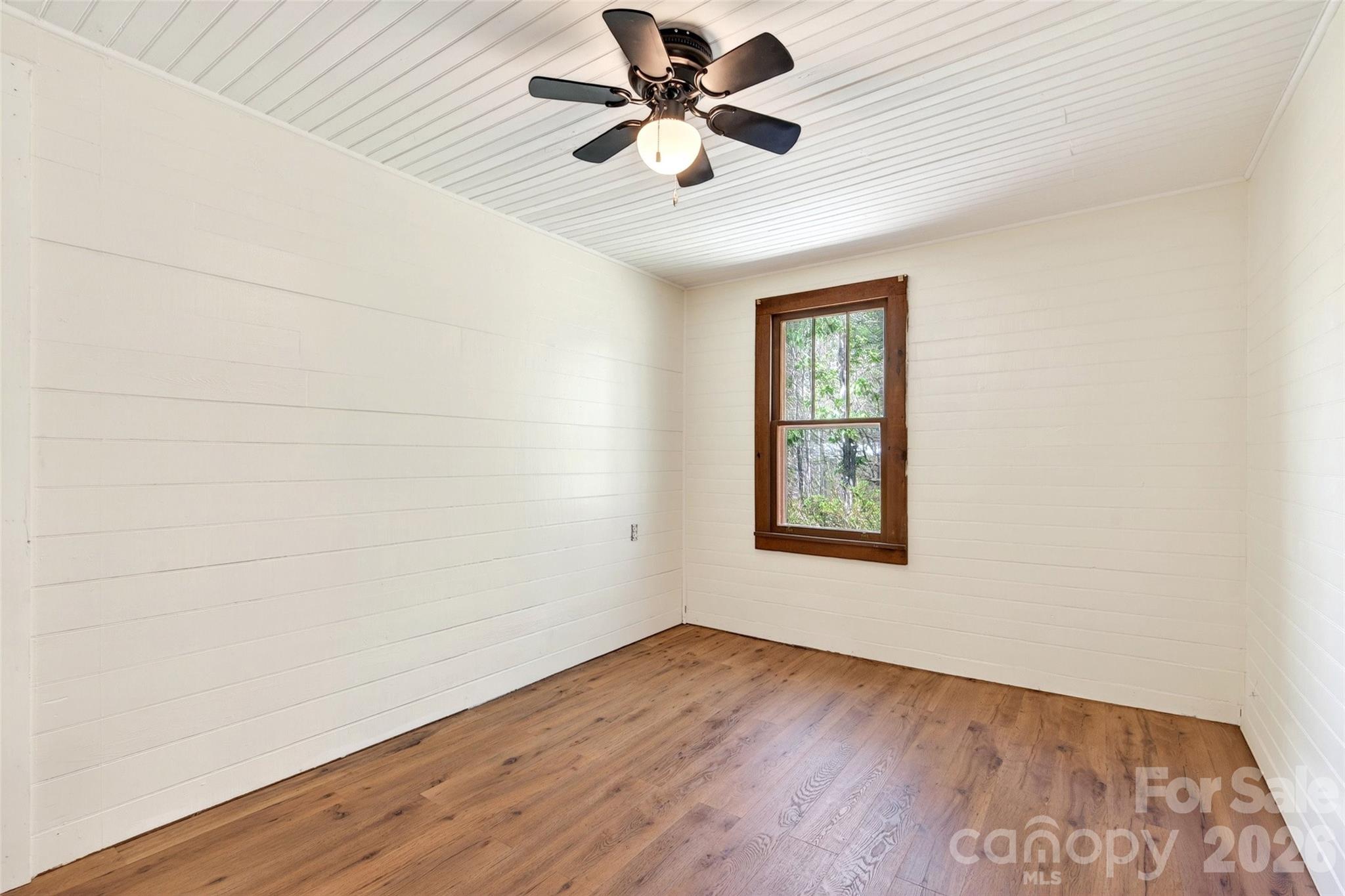 488 Cad Campbell Road Bakersville, NC 28705 - Photo 23 of 39