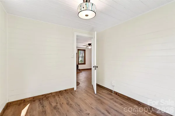 $375,000 | 488 Cad Campbell Road, Bakersville, NC 28705