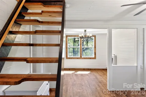 $375,000 | 488 Cad Campbell Road, Bakersville, NC 28705