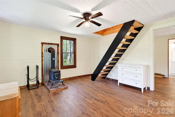 $375,000 | 488 Cad Campbell Road, Bakersville, NC 28705