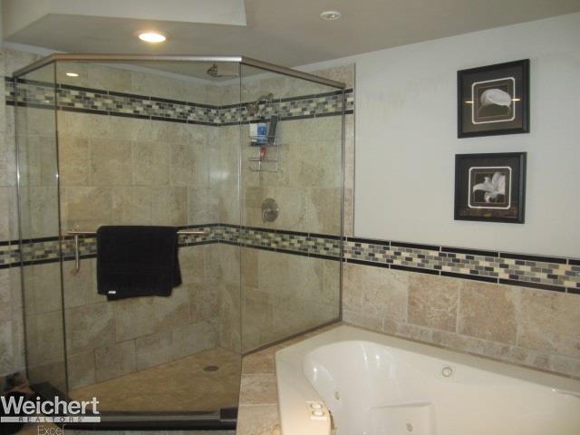 31784 North River Road Harrison Township, MI 48045 - Photo 48 of 66 31343983-47.JPG