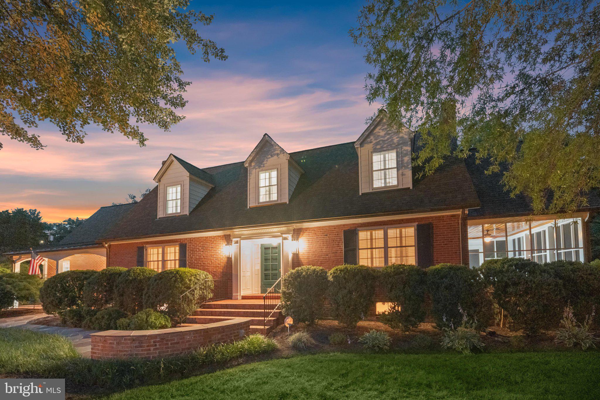 9305 Main Street Manassas, VA 20110 - Photo 75 of 86 Twilight