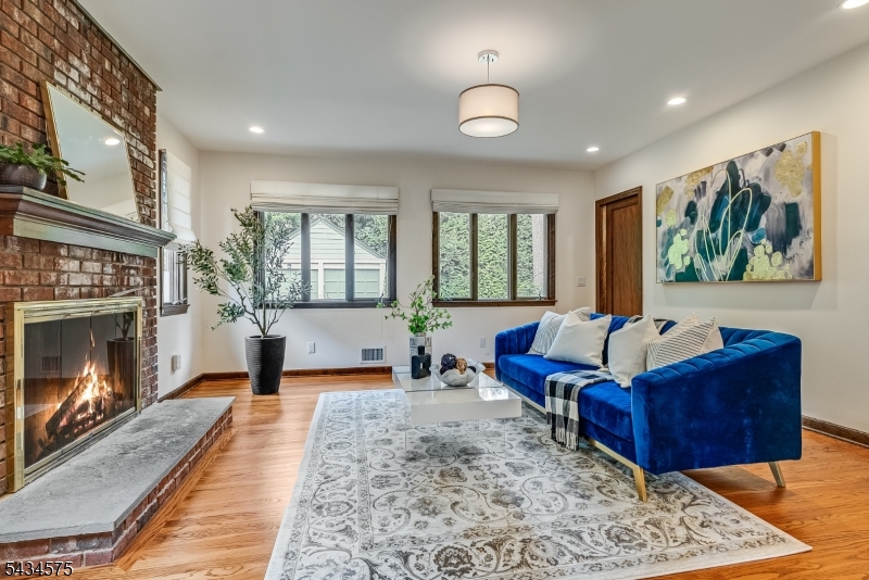 35 Woodland Road Short Hills, NJ 07078 - Photo 14 of 50