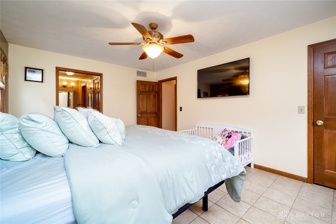 5575 Ross Road Tipp City, OH 45371 - Photo 25 of 54 Gallery Image 25