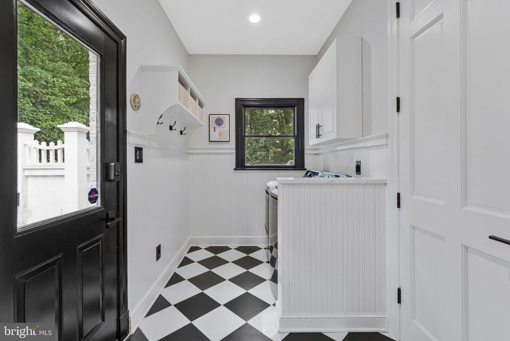 310 Springvale Road Great Falls, VA 22066 - Photo 41 of 117 Gallery Image 41