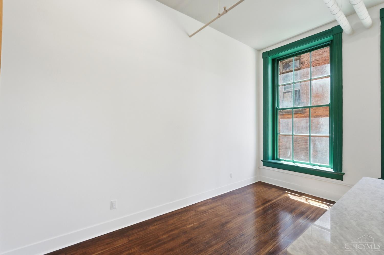 607 Main Street, Unit 5 Cincinnati, OH 45202 - Photo 15 of 36