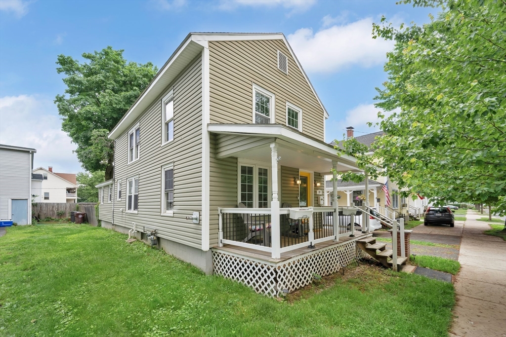 19 Spring Street Westfield, MA 01085 - Photo 2 of 31 Gallery Image 2