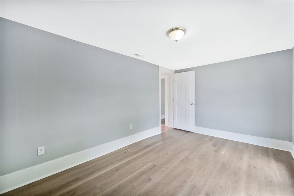 19 Spring Street Westfield, MA 01085 - Photo 26 of 31 Gallery Image 26
