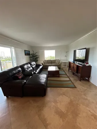 $4,400 | 1200 Hibiscus Avenue, Unit 702, Pompano Beach, FL 33062