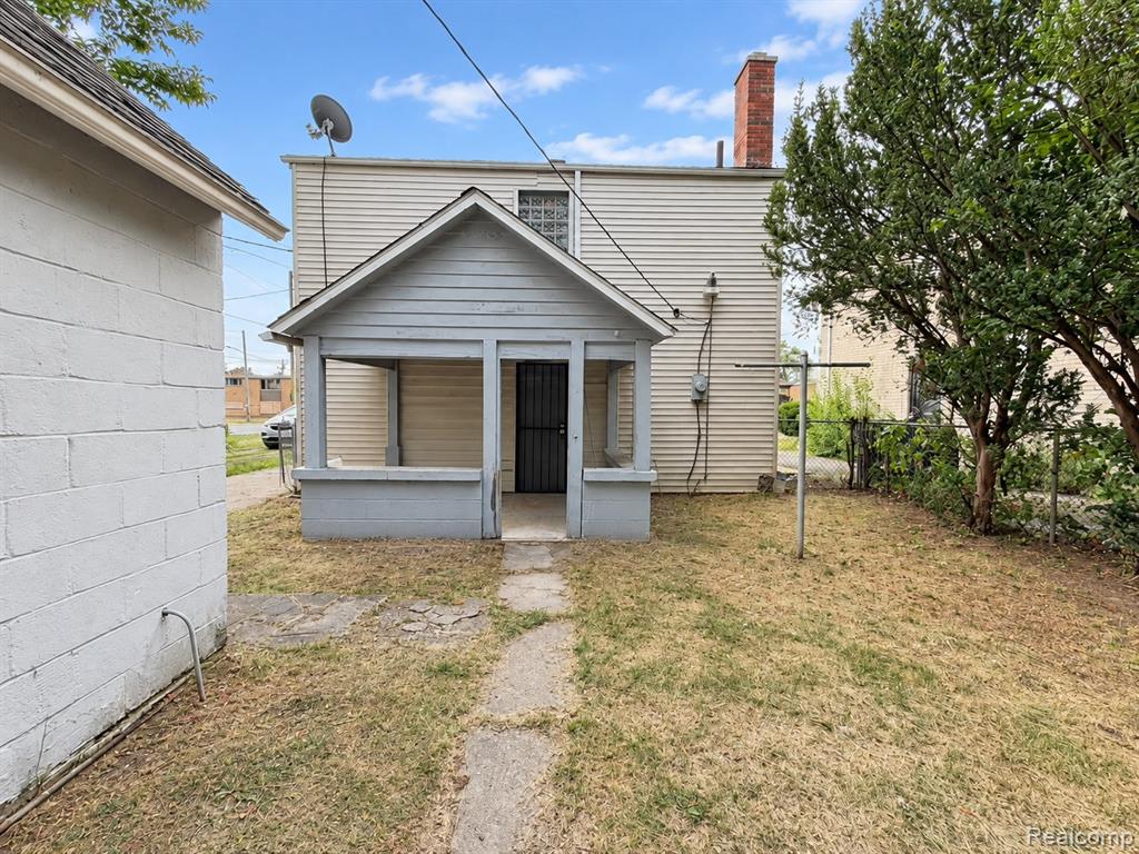 16860 Greenfield Road Detroit, MI 48235 - Photo 9 of 21 Gallery Image 9