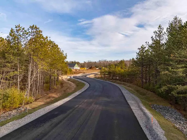 $589,000 | Lot 4 Tbd Lentago Lane, Unit LOT 4, Sanford, ME 04073