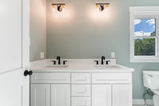 $589,000 | Lot 4 Tbd Lentago Lane, Unit LOT 4, Sanford, ME 04073