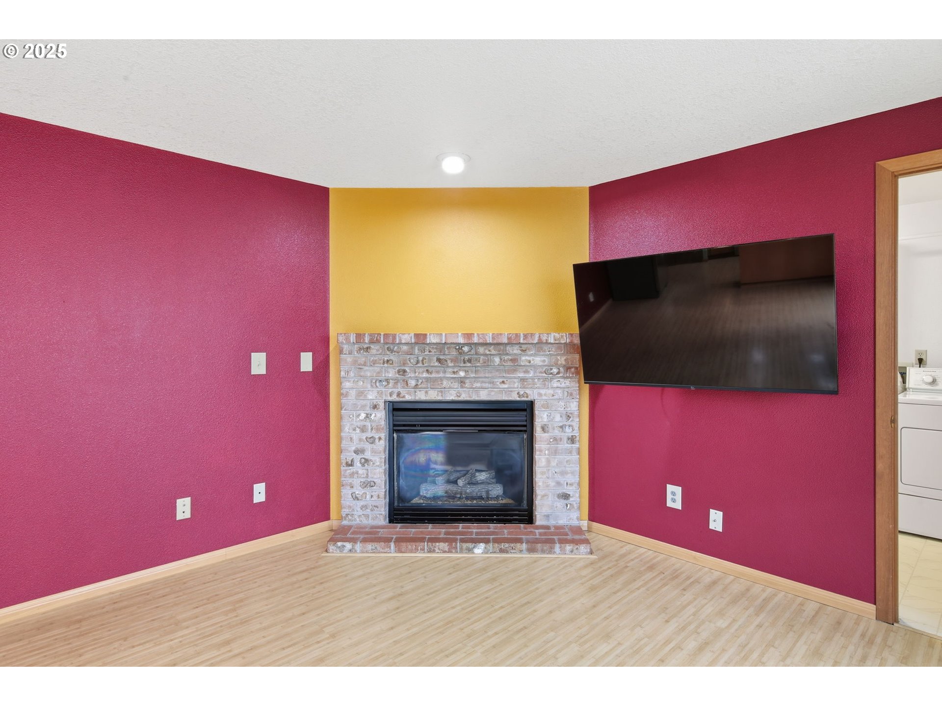 19235 Southwest Durell Court Beaverton, OR 97003 - Photo 16 of 47