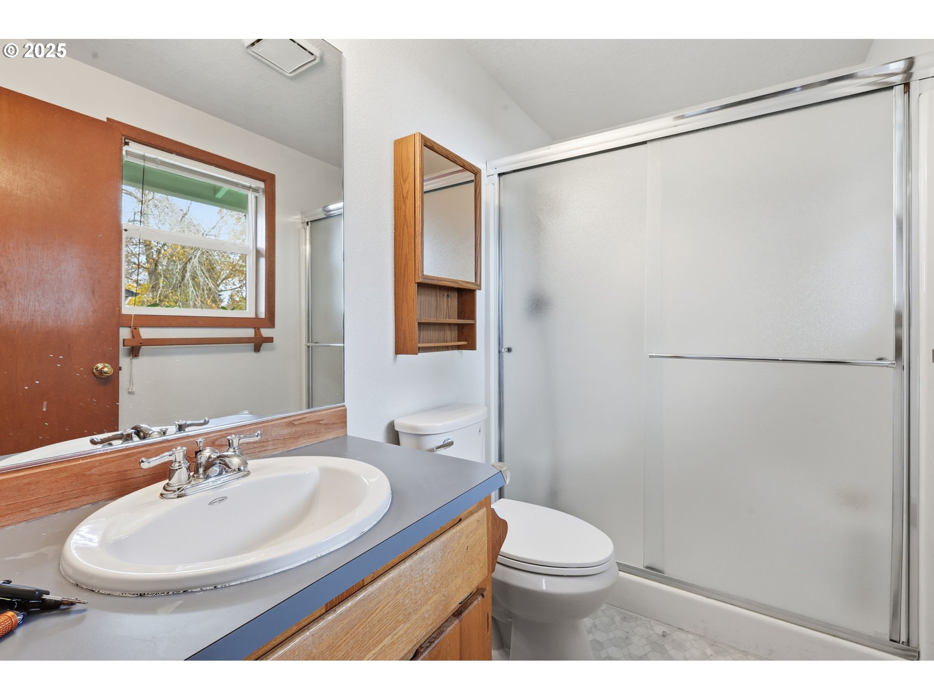 19235 Southwest Durell Court Beaverton, OR 97003 - Photo 23 of 47