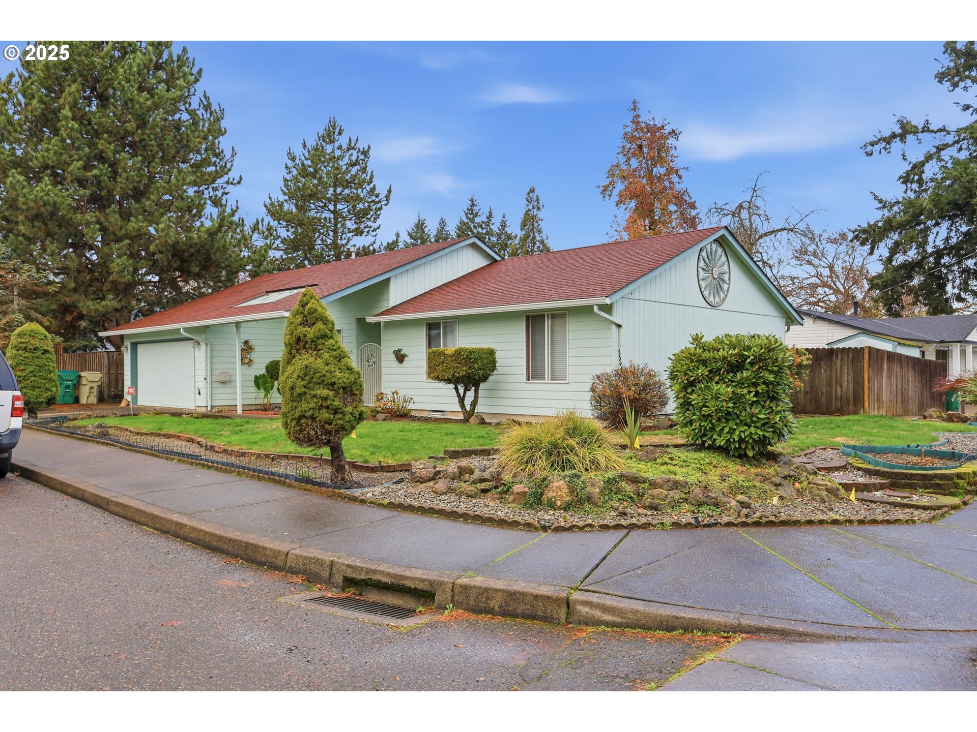 19235 Southwest Durell Court Beaverton, OR 97003 - Photo 46 of 47