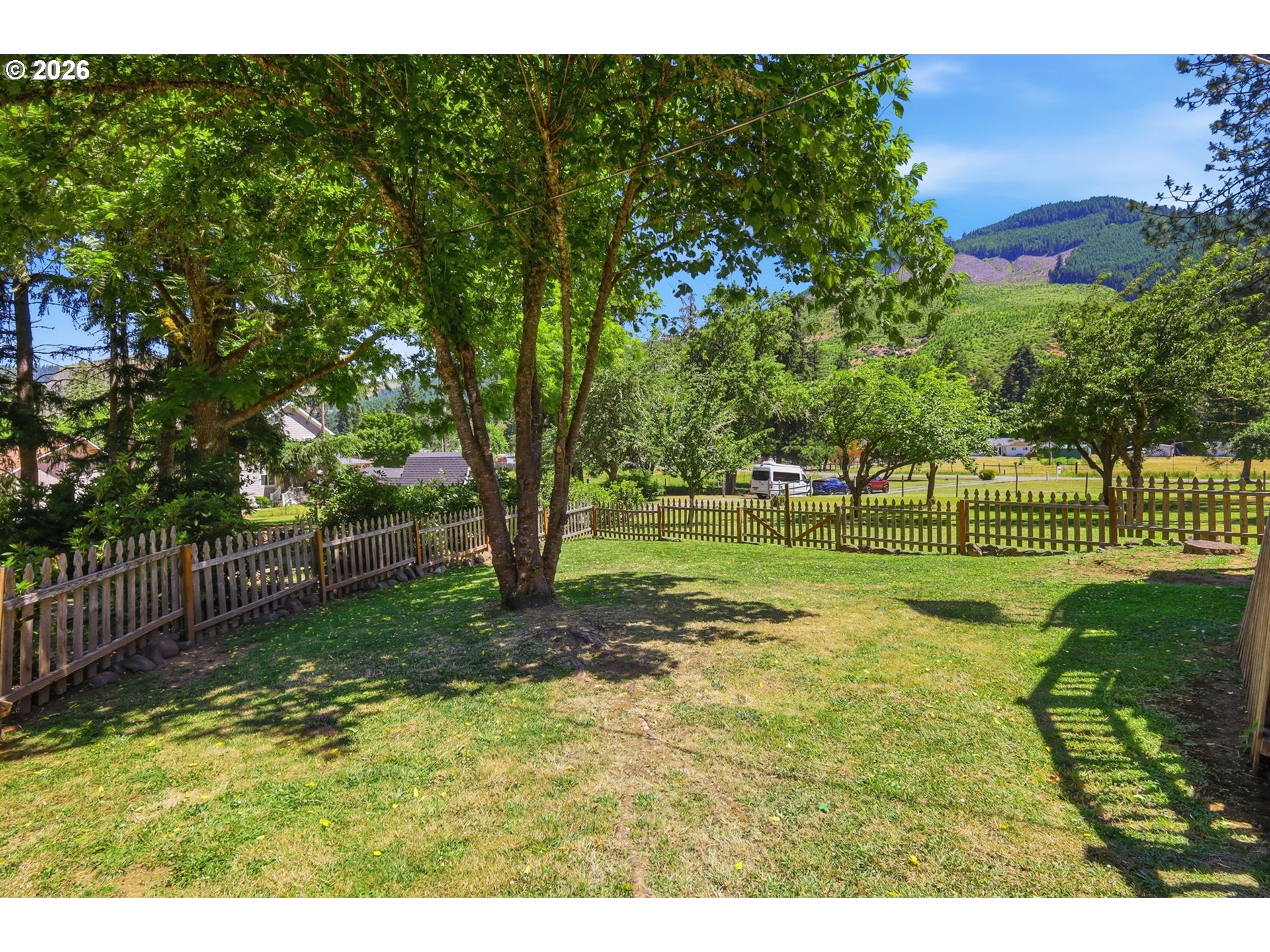 75500 Wicks Road Dorena, OR 97434 - Photo 2 of 47