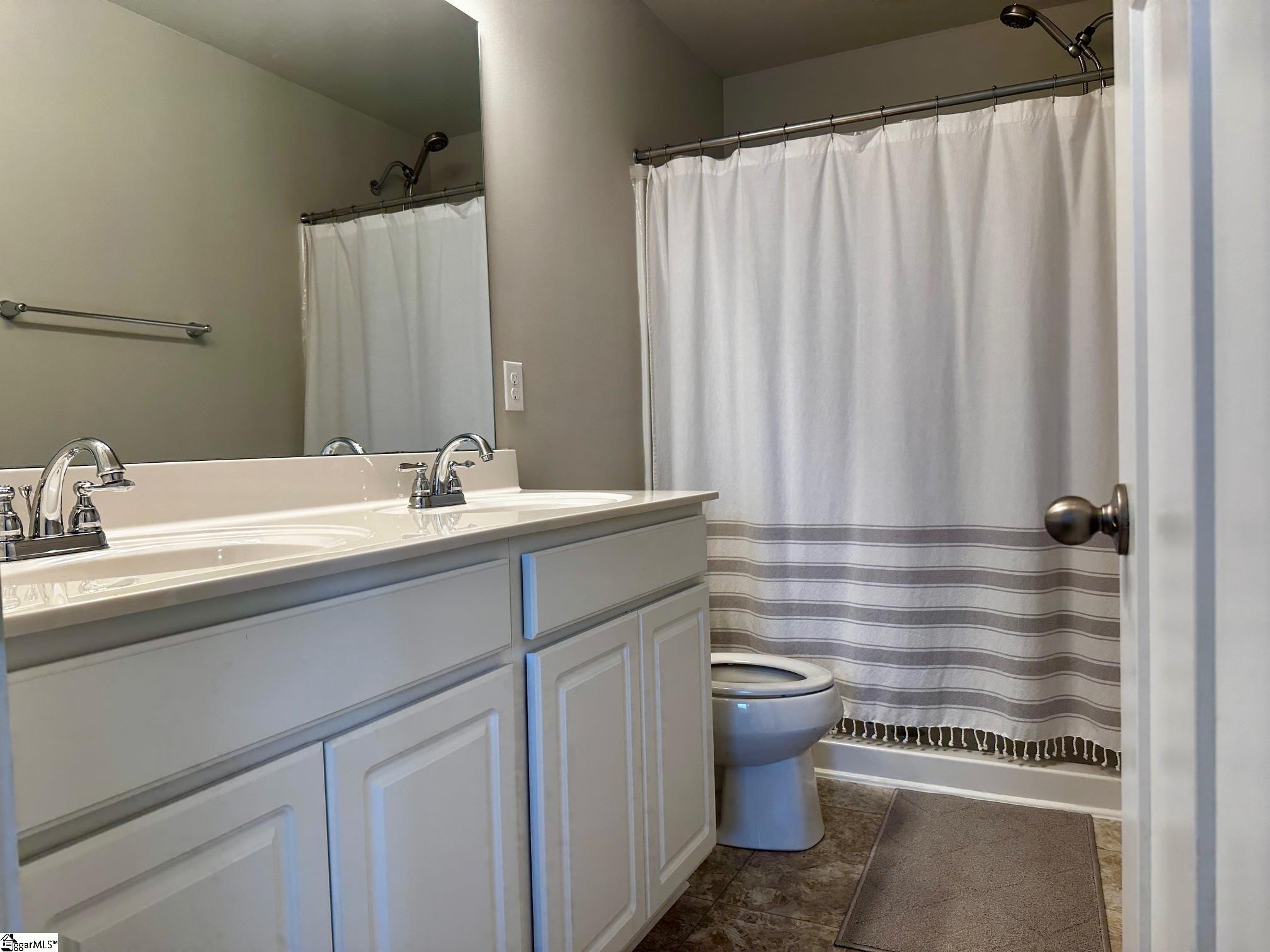 215 Meritage Drive Greer, SC 29651 - Photo 20 of 32
