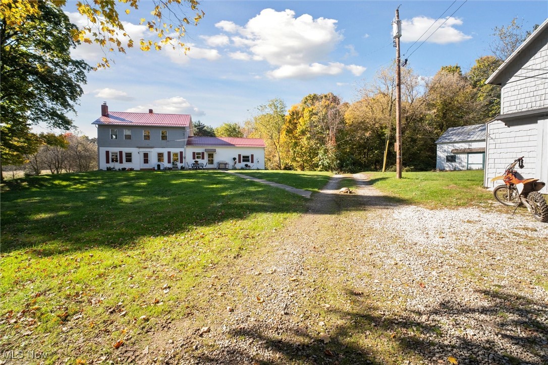 13930 Carter Road Wakeman, OH 44889 - Photo 5 of 45